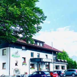 Steinbock Bed & Breakfast, khách sạn ở Fischen