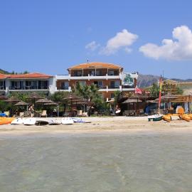 Hotel Grand Nefeli, отель в Василиках