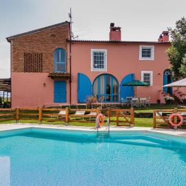 1 Bedroom Pet Friendly Apartment In Lazzeretto, hotel in Lazzeretto
