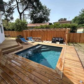 Charmante maison aux Abatilles-piscine-8 pers