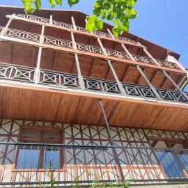 ÇAYKARA-NANAGA 1883 Four bedroom villa, hotel in Çaykara