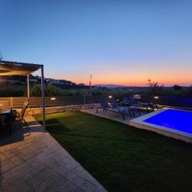 Villa Dionisia with private pool
