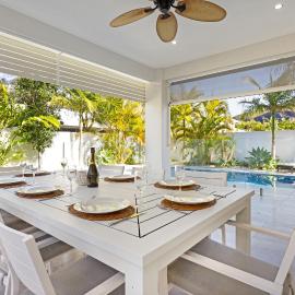 The Art House at Beachside، فندق في Yaroomba
