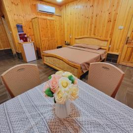 Viesnīca atoom lodge pilsētā Džeraša