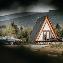 Transylvania Apartments, hotel u gradu 'Borzont'