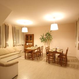 Apartman Gondola, hotel a Győr