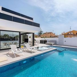 Villa Adela, hotel v destinaci San Javier
