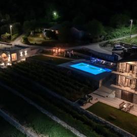 Apartments and Winery Djukovic, hotel u gradu Virpazar