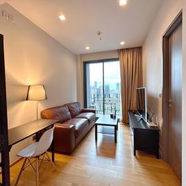 1BR Luxury Condo 50m to Thonglor BTS station
