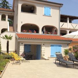 Apartment Tin, hotel in Pinezici