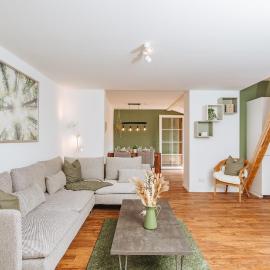 Appartments Am Goldberger See, hotel u gradu Goldberg