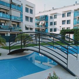 Bajo en Residencial la Bahía, hotel in Santa Pola