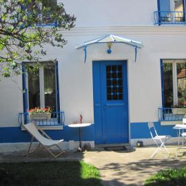 Le Jardin de Cécile et Benoit - Bed and Breakfast, hotel a Malakoff