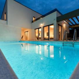 Luxusvilla Christian direkt am Meer mit Pool
