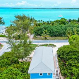 Sheer Bliss BeachView Apt #2, hotel Exuma Harbour Estates városában