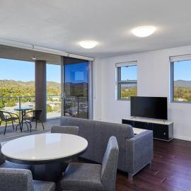 Two bedroom Apartment in Robina Center, hotel in Gold Coast