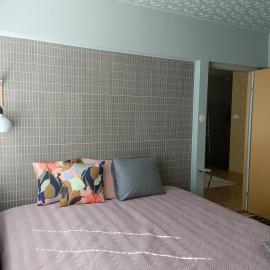 Hieno kaksio keskustassa rauhallisella alueella, hotel in Loviisa
