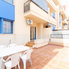 Global Vacacional, Apartamento con gran terraza en la playa de Canet