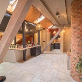 Logement 6 personnes, Vignoble proche de Strasbourg avec Sauna, hotelli kohteessa Marlenheim