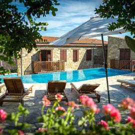 Eveleos Country House, hotell i Tochni