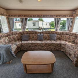 30 Glenfinart Caravan Park, hotel i Dunoon