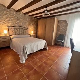 Ca la Beata, Hotel in Cálig