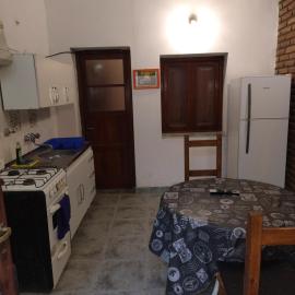 Departamento Zona Centro Ubicado A 1 Cuadra De La Terminal De Ómnibus con Cochera Techada