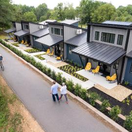 The Station by Compo Hotels, hotel din Travelers Rest