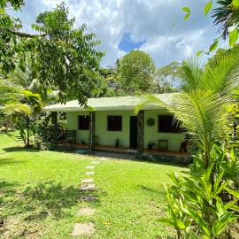 Casita Corcovado, hotel a Drake