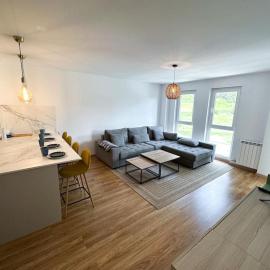 Barthe Holidays I Apartamento Moderno en Arinsal 4PAX a pie de pistas I Balcón con vistas y parking I Roda