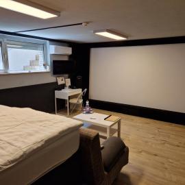 GAPSAH-das Apartment mit Kino, ξενοδοχείο σε Genhülsen
