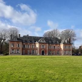 Château de Heuqueville、Heuquevilleのホテル