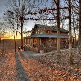 Treetop Getaway, khách sạn ở Ellijay