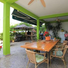 Apartments with parking space Gradac, Makarska - 2784, hotel in Gradac