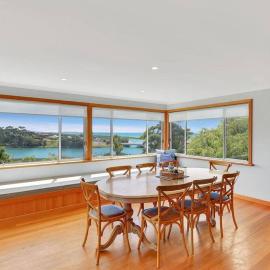 The BEST Scamander Beach House!, hotel en Scamander