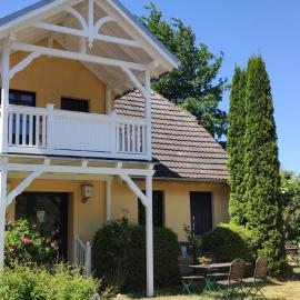 Viesnīca Wirtshaus Neuenkirchen pilsētā Neuenkirchen auf Rugen