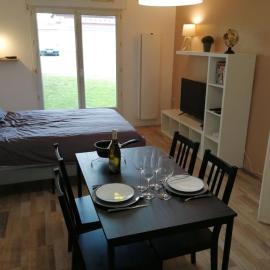 Studio 5 min du centre et de la gare, hotel a Yvetot