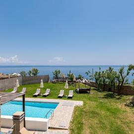 Armonia Seaside Villas, hotel a Vasilikos