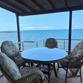 Trabzon 4 storey Villa-House by the sea - Denize sıfır 4 katlı müstakil Villa - Ev