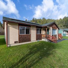 Elk Meadow Cabins 15A Lady Bird Suite, hotel a Orick