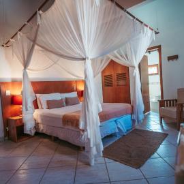 Pousada Brigitte, hotell Barra do Sahys