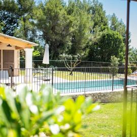 Bastide Toujours Dimanche, Maison de vacances avec vue & piscine chauffée