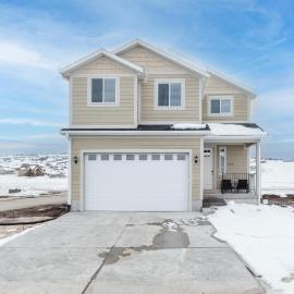 Bear Lake Escape - Full home all amenities included - Stay with us and make memories!, hotel in Garden City