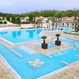 Maison à Portiragnes Plage - Résidence les Tamaris - Porte du Soleil - Prix piscine comprise, hotel a Portiragnes