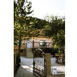 House Natural