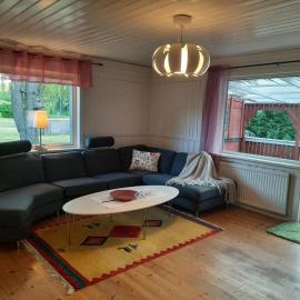Hemtrevlig villa i Billingsfors: Billingsfors şehrinde bir otel