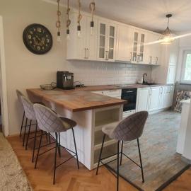 Dream Apartment Timisoara، فندق في تيميشوارا