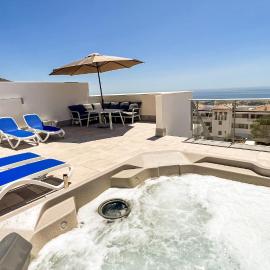La Serena Mar, Benalmadena Pueblo, Luxury Apartment with Jacuzzi