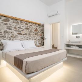 Bee Naxian House