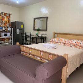 A comfy retreat in the heart of Orani, Bataan, hôtel à Orani